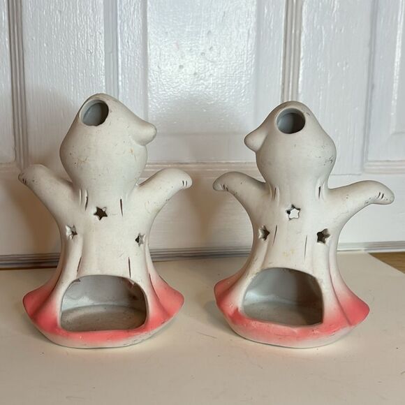 Set of 2 Ceramic Halloween ghost tea light candle holders with star cut outs - Picture 6 of 10